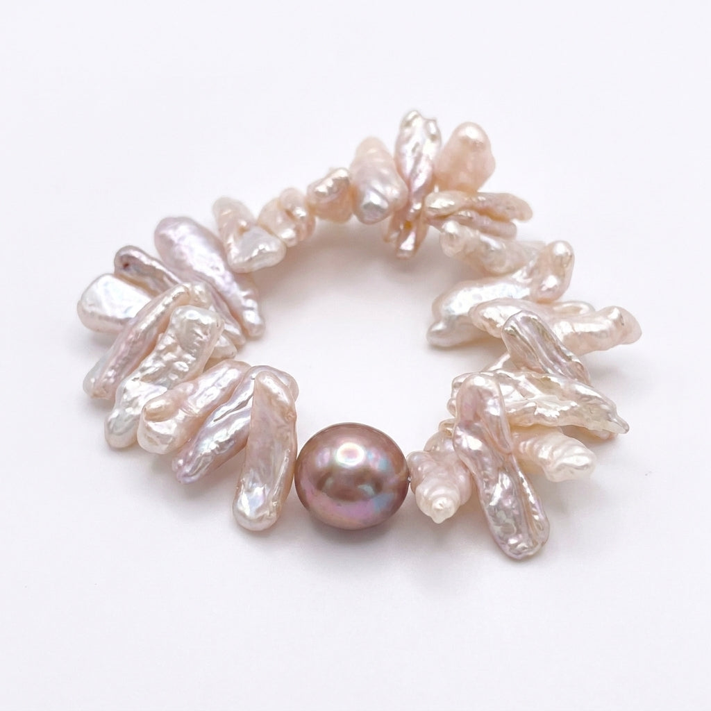 Wild Current | Irregular Wild Baroque Pearl Bracelet