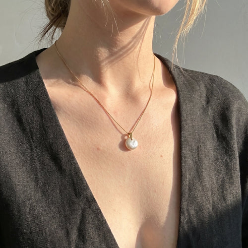 Deep Water Shell | 18K Gold Plated Baroque Pearl Necklace