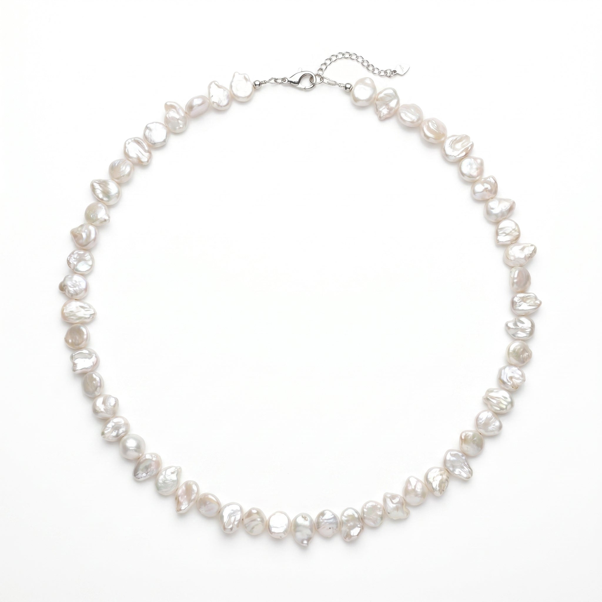 Portrait of a Lady | A Elevated Baroque Pearl Necklace