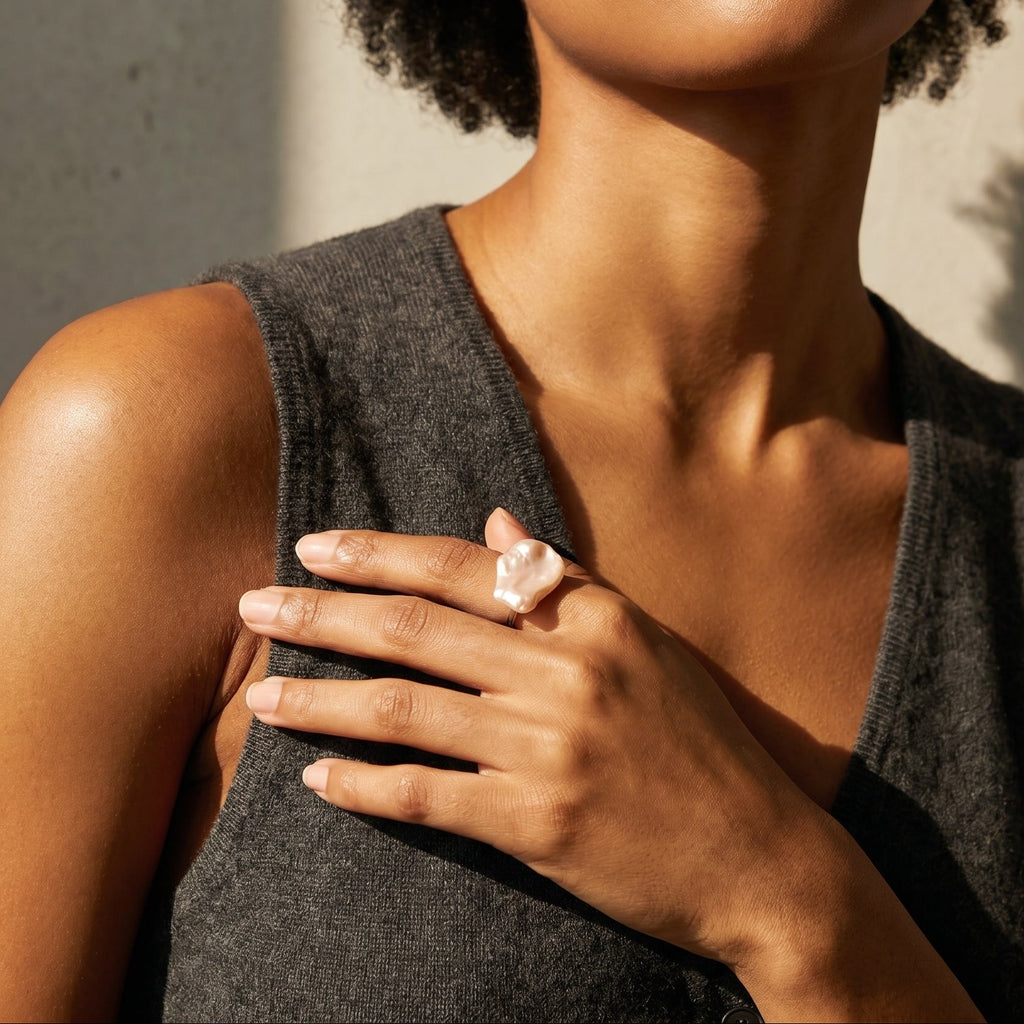 Velvet Midnight | 925 Sterling Silver Baroque Pearl Ring